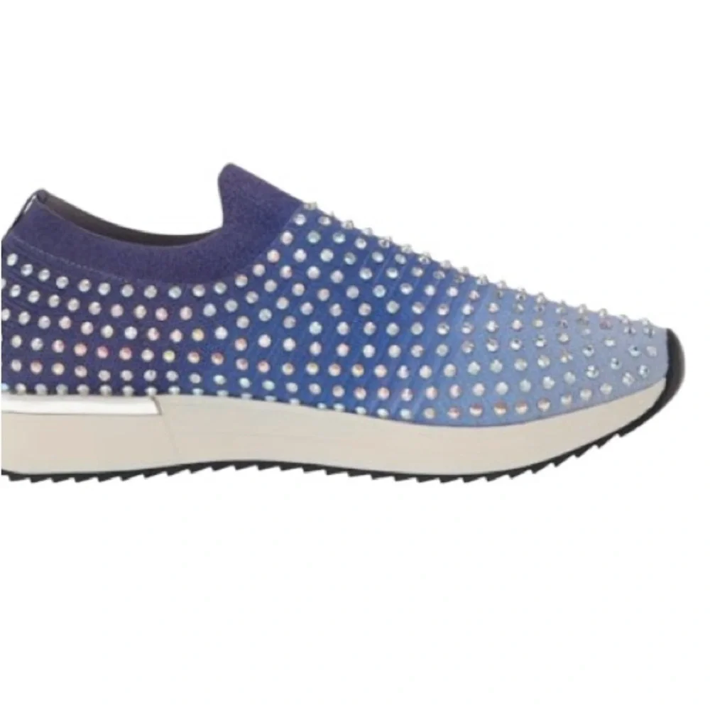 KENNETH COLE Reaction Rhinestone Sneakers Size 9 NEW